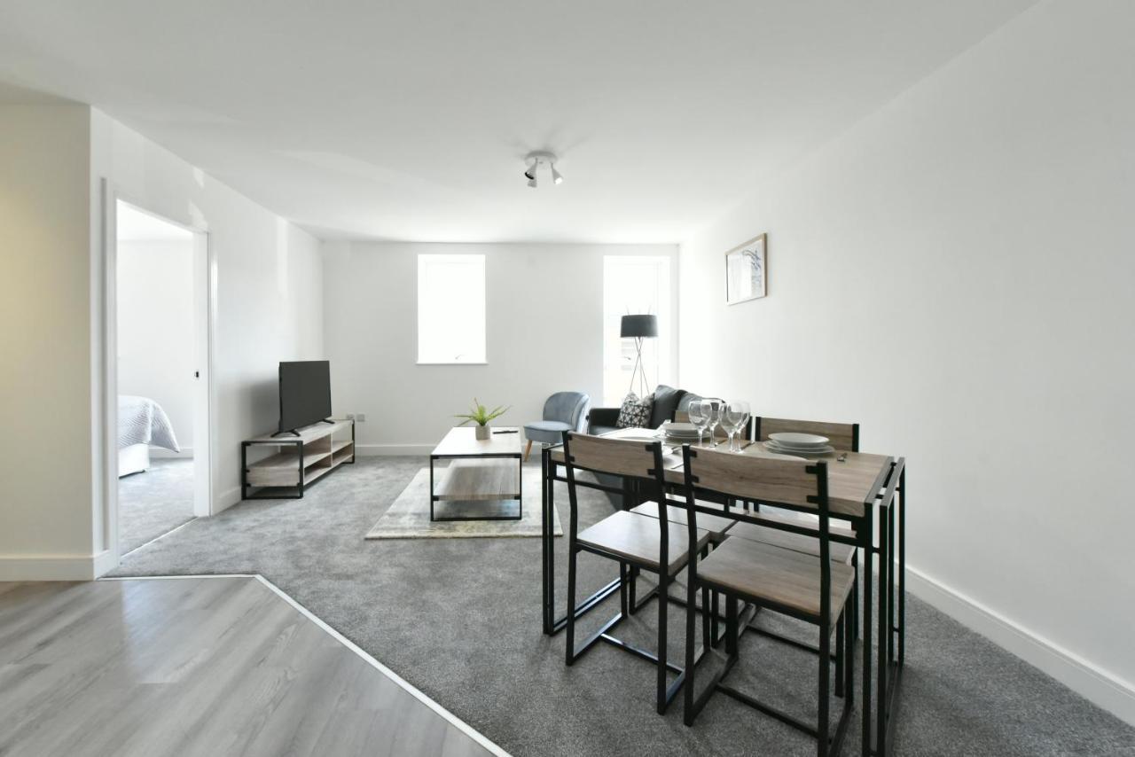 The Breath Taking Cube Aparthotel Pontefract Luaran gambar
